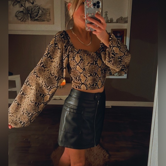 Etophe Studios Python Crop Blouse- Sz S - Picture 6 of 12